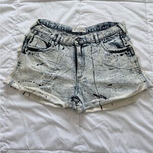Angel Kiss Artistic Black and White Splatter Paint Distressed Jean Shorts